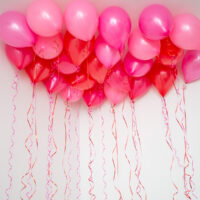 25 raspberry,fuchsia, pink en rode plafond ballonnen